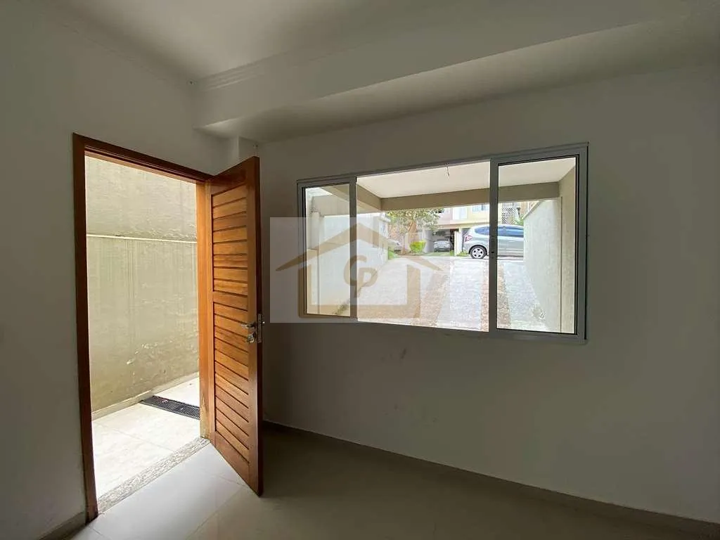 Imagem Sobrado OK 3 dorms / 1 suíte (Km 30 Rap. Tavares)
