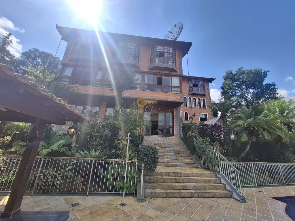 Imagem Casa em Condomínio para Venda em Teresópolis / RJ no bairro Parque do Imbui