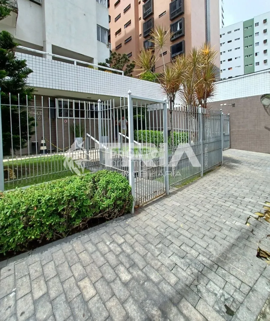 Imagem Apartamento de 4 quartos, 181m² no bairro Aflitos, em Recife