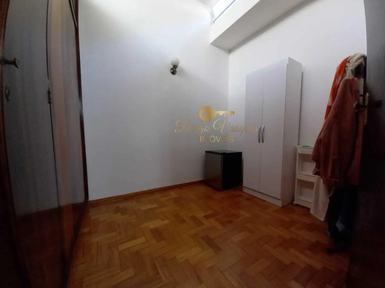 Imagem Casa em Condomínio para Venda em Teresópolis / RJ no bairro Taumaturgo