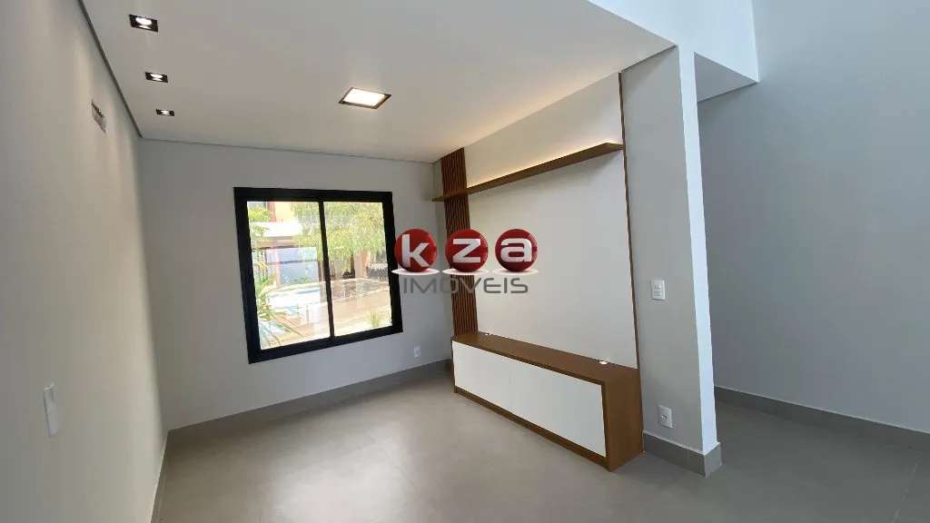 Imagem Imperdível Casa em Condomínio à Venda em Valinhos-SP - Condomínio Villa do Sol 3 Quartos, 3 Suítes, 2 Salas 226 m²