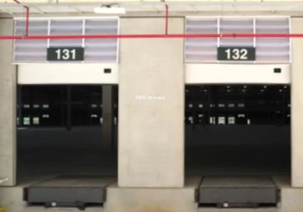 Imagem Galpão com 5.342m2 em Cajamar.