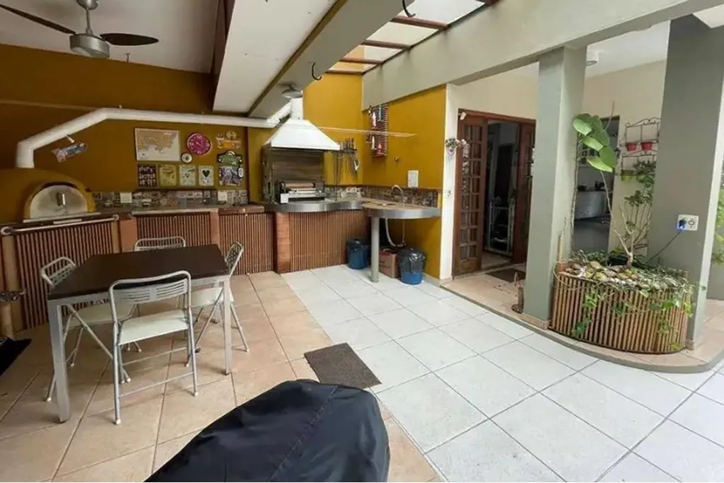 Imagem Casa à venda em São Paulo, Aclimação, com 4 quartos, 285m2