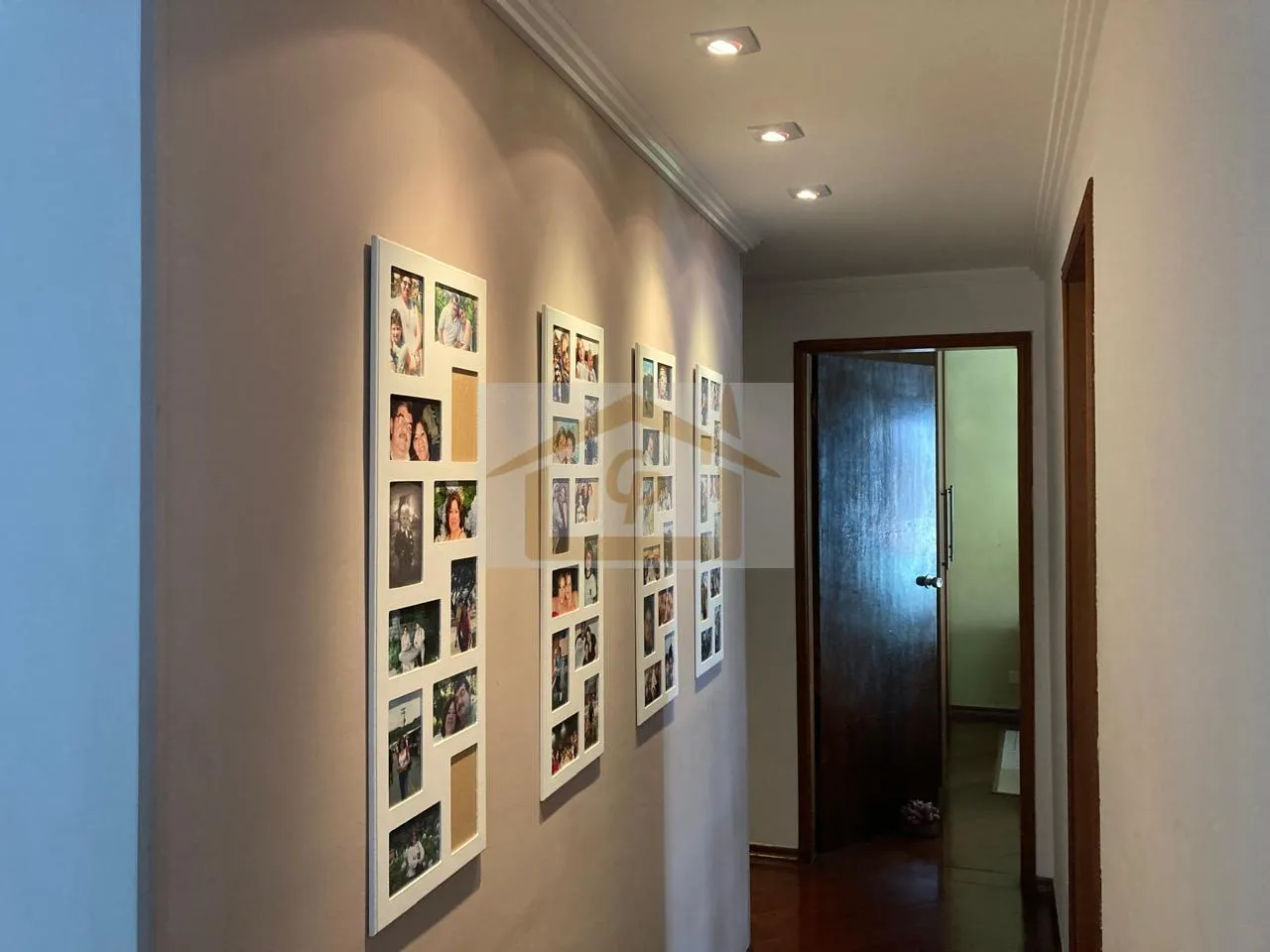 Imagem Torre única, 127m2, 4 quartos (2 suítes) 2 vagas *Depósito