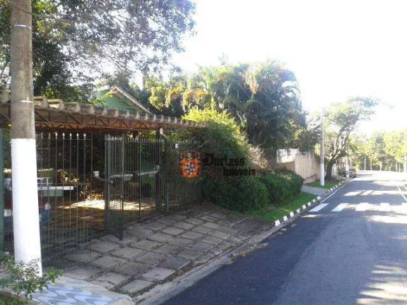 Imagem Casa com 3 dormitórios à venda, 320 m² por R$ 1.100.000,00 - Jardim do Lago - Atibaia/SP