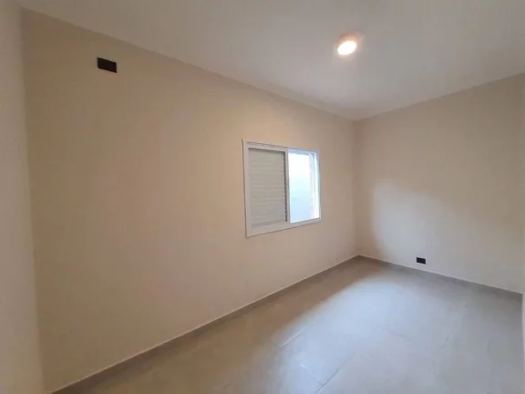 Imagem Casa com 2 dormitórios à venda, 74 m² por R$ 470.000,00 - Caiçara - Praia Grande/SP