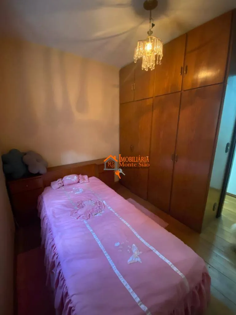 Imagem Casa com 3 dormitórios à venda, 170 m² por R$ 690.000,00 - Jardim Santa Mena - Guarulhos/SP