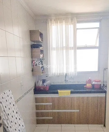 Imagem Totalmente renovado, este charmoso apartamento oferece conforto e praticidade em uma das melhores lo...