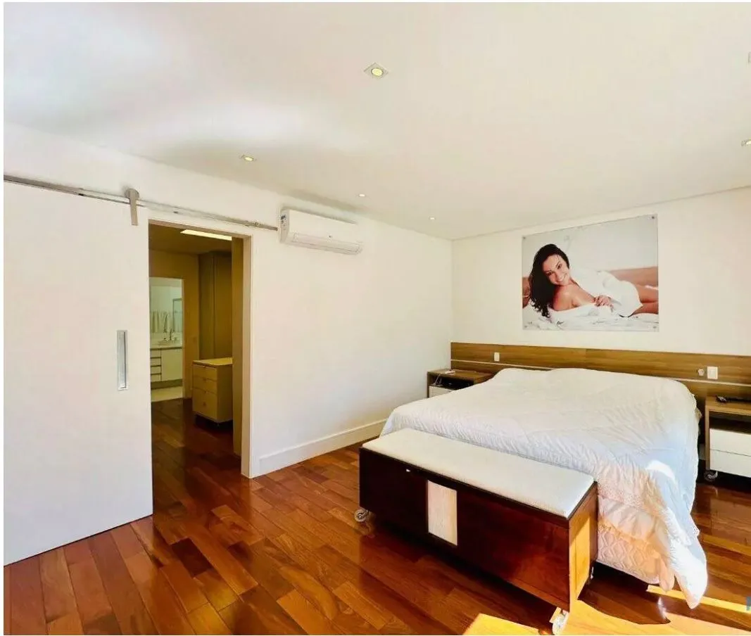 Imagem Sobrado de 683m² Mobiliado p/ VENDA OU LOCAÇÃO, Localizado no Alphaville Res. Zero - Barueri/SP!