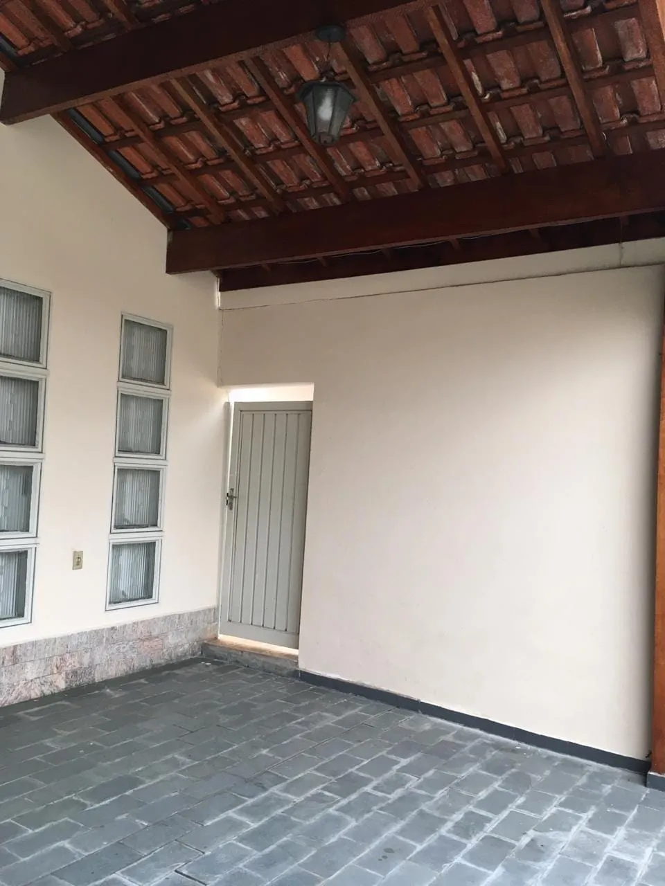 Imagem Casa à venda 2 Quartos, 1 Suite, 3 Vagas, Vila São José, Taubaté - SP