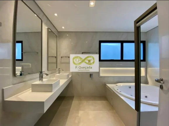 Imagem Venha conhecer essa incrível casa com 5 quartos sendo 5 suítes, totalizando 330,00 m2 de área!