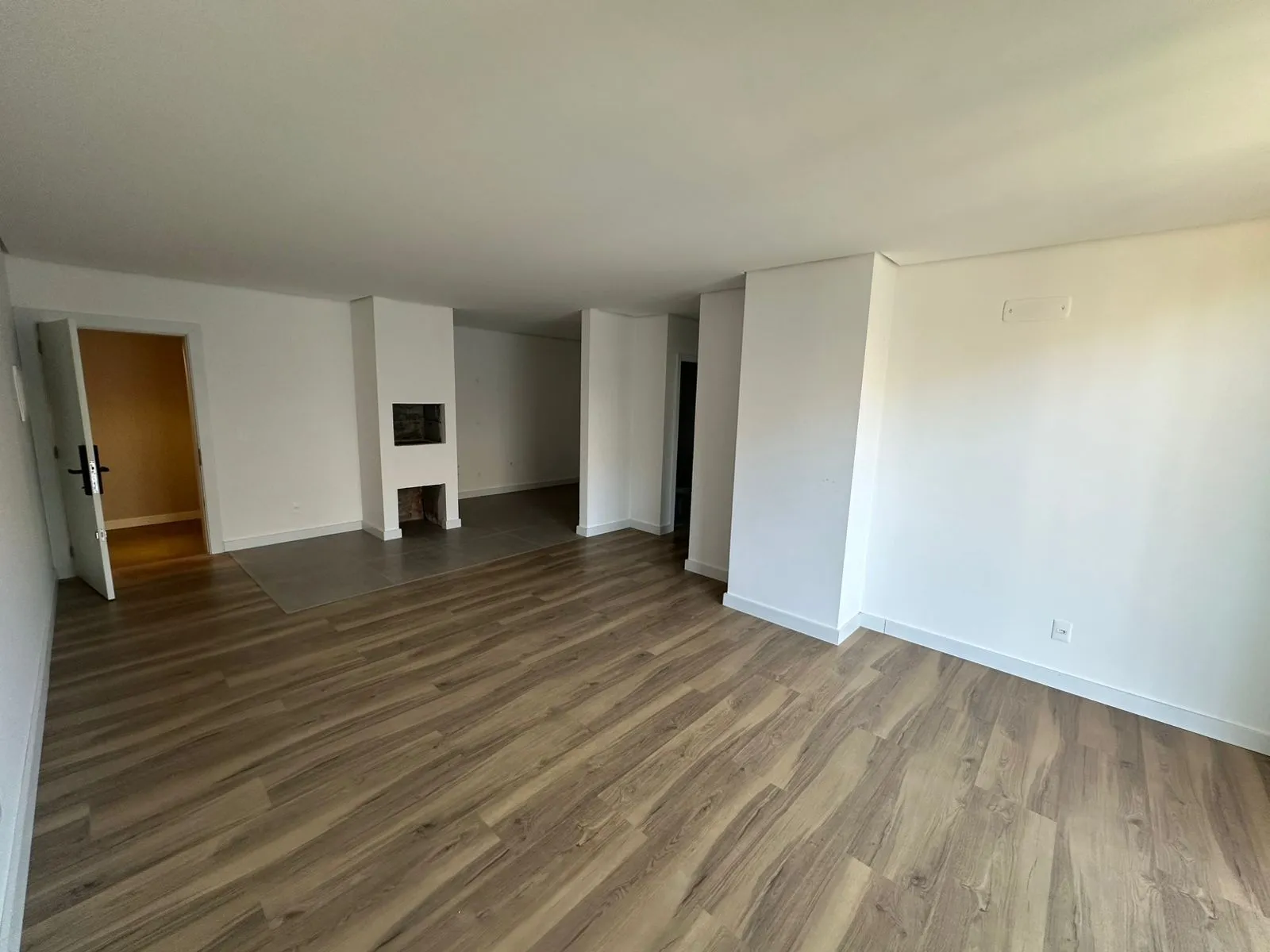 Imagem Apartamento à venda em Gramado, Centro, com 2 quartos, 93.37m2