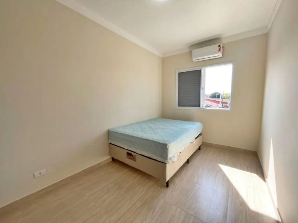 Imagem CASA COM 265,00 m² - FLÓRIDA - PRAIA GRANDE SP
