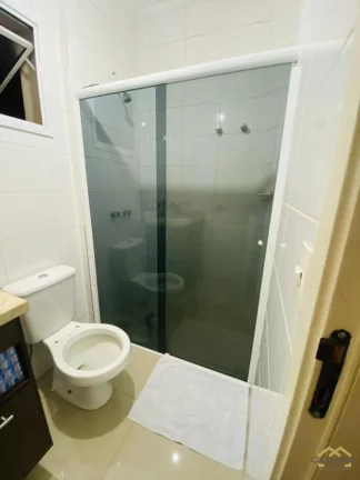 Imagem Sobrado à venda na Colônia com 3 quartos, sendo uma suíte e 2 vagas de garagem
