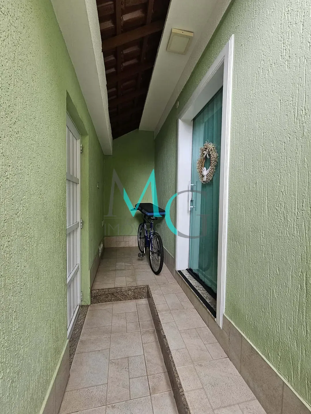 Imagem Casa 2 quartos à venda no Condomínio Califórnia, em Bangu, Rio de Janeiro, RJ