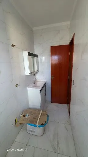 Imagem Casa a venda com 3 quartos no Bairro Aparecida em Poços de Caldas - MG