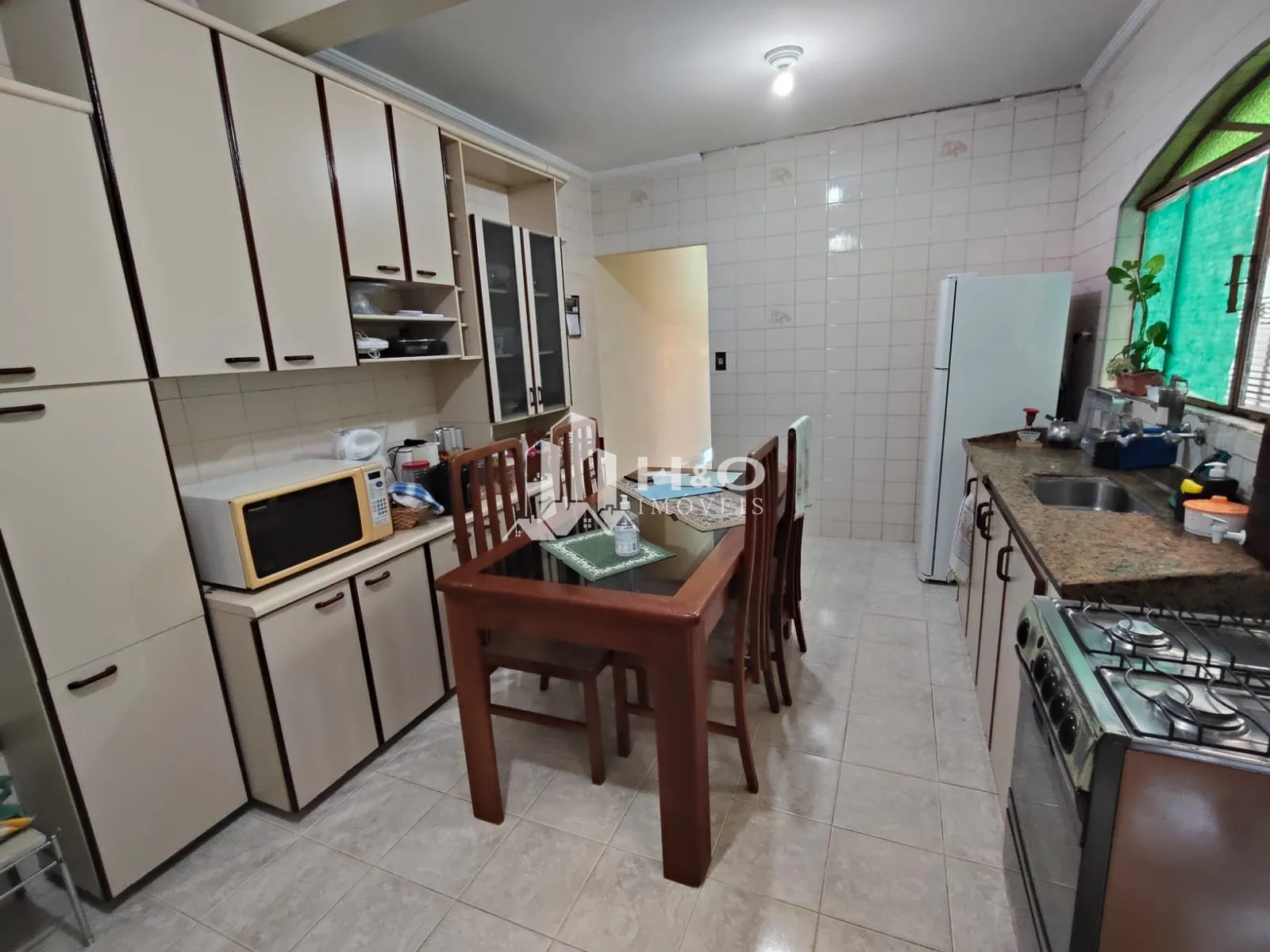 Imagem Sobrado à Venda no Jardim Nossa Senhora do Carmo - 4 Dormitórios | 2 Vagas | Terraço com Churrasqueira