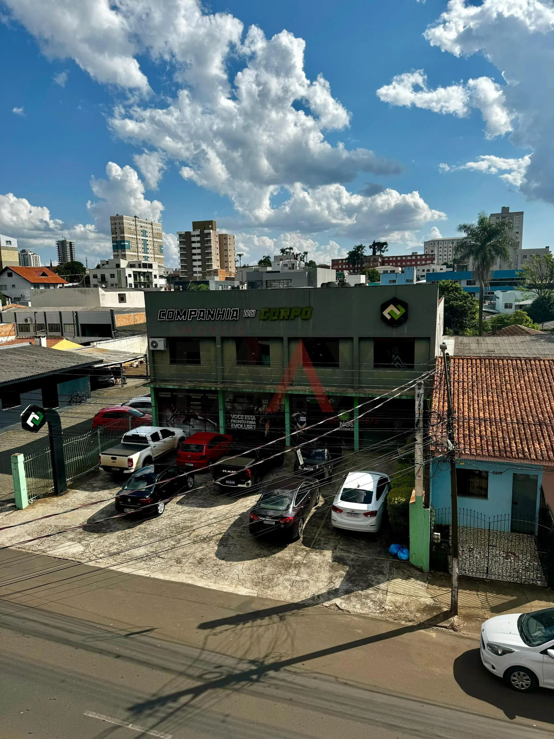 Imagem Apartamento à venda no CENTRO em frente a compania do corpo em GUARAPUAVA - PR