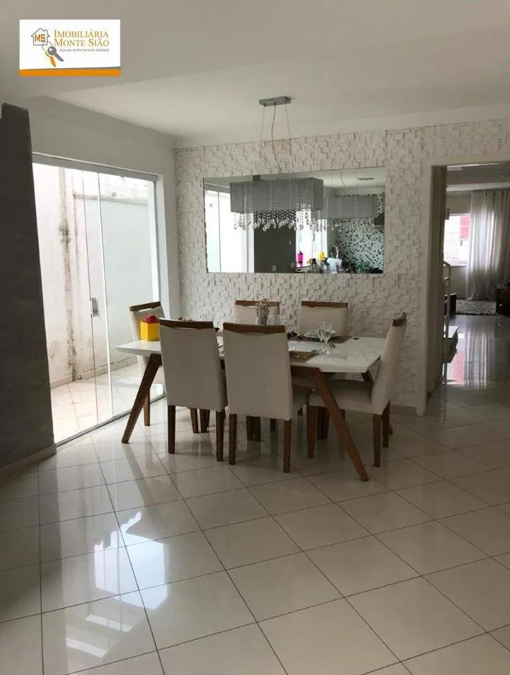 Imagem Sobrado com 4 dormitórios à venda, 261 m² por R$ 1.200.000,00 - Jardim São Gabriel - Guarulhos/SP