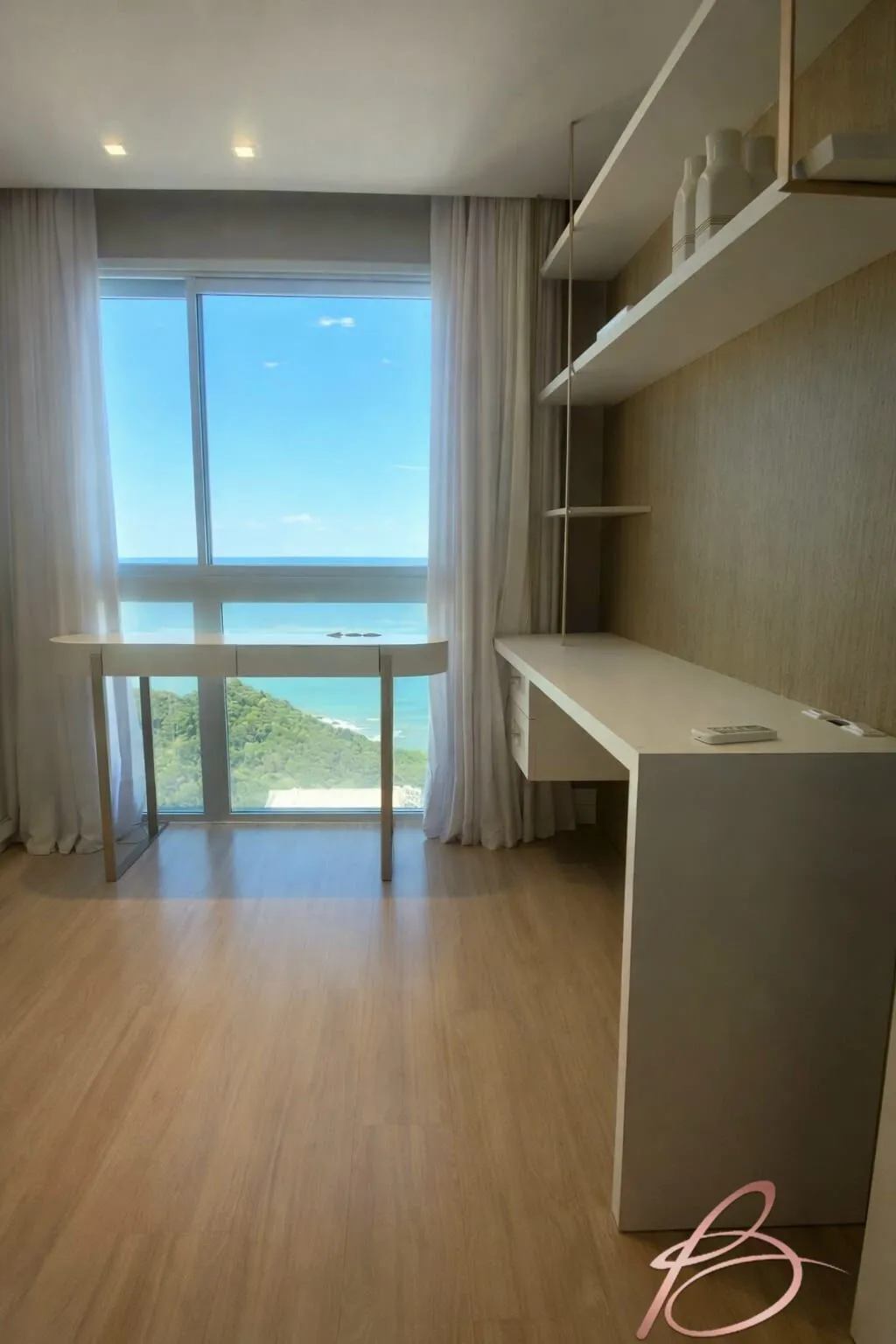 Imagem Apartamento Alto Padrão 3 suítes, frente mar, Balneário Camboriú/SC