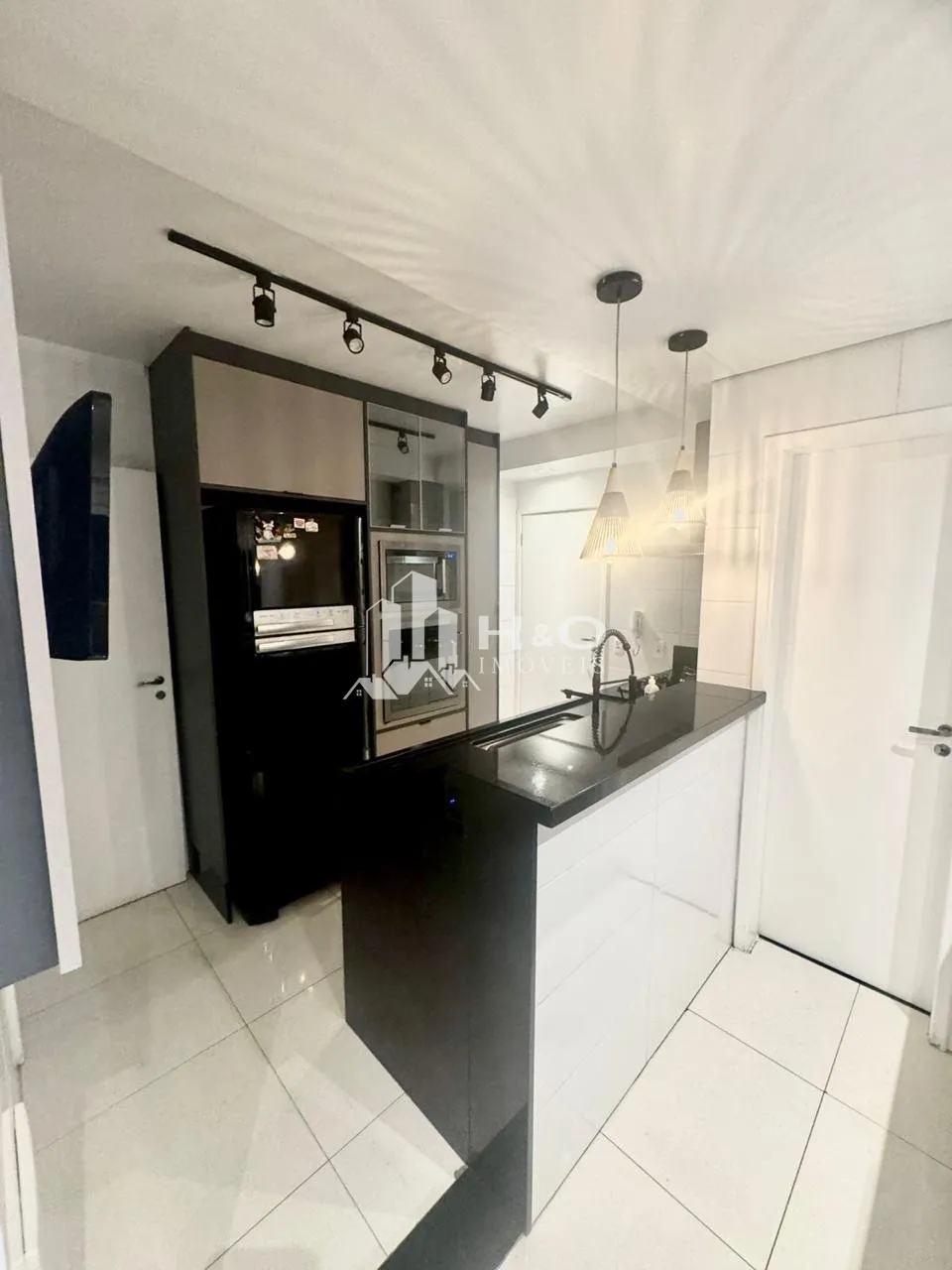 Imagem Apartamento Reformado à Venda no Tatuapé com 3 Dormitórios 1 Suíte Varanda Gourmet e 2 Vagas de Garagem