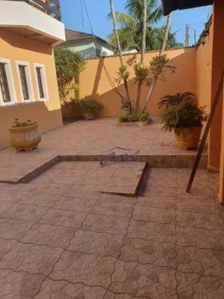 Imagem Casa com 4 dormitórios à venda, 300 m² por R$ 2.300.000,00 - Canto do Forte - Praia Grande/SP