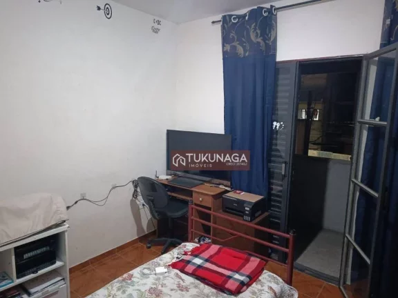 Imagem Sobrado com 4 dormitórios à venda, 107 m² por R$ 450.000 - Vila Avignon - Mogi das Cruzes/SP