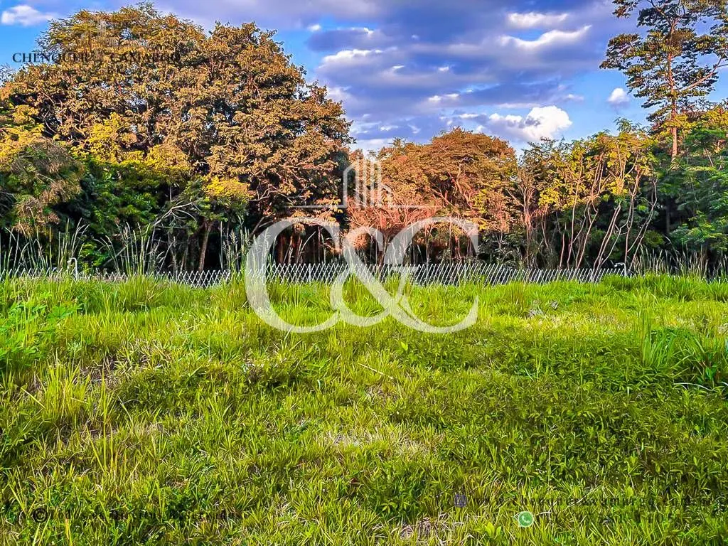 Imagem Terreno à Venda no Reserva São Carlos - 648m²