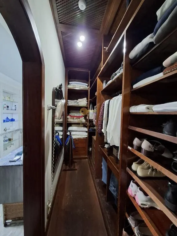 Imagem Casa em Condomínio para Venda em Teresópolis / RJ no bairro Albuquerque