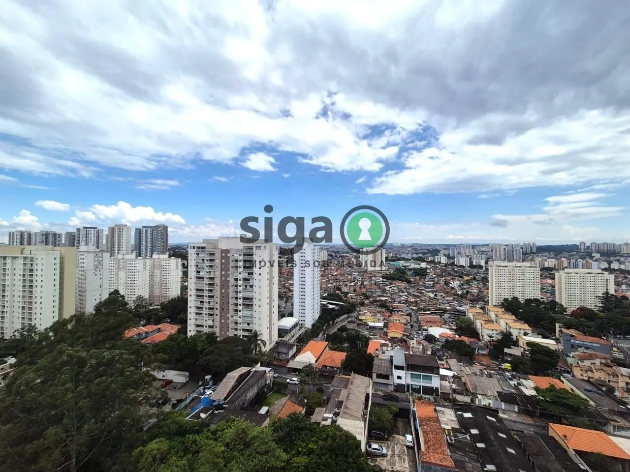Imagem APARTAMENTO À VENDA NO MORUMBI COM 3 SUÍTES, VARANDA GOURMET E 2 VAGAS NO MONUMENTO MORUMBI