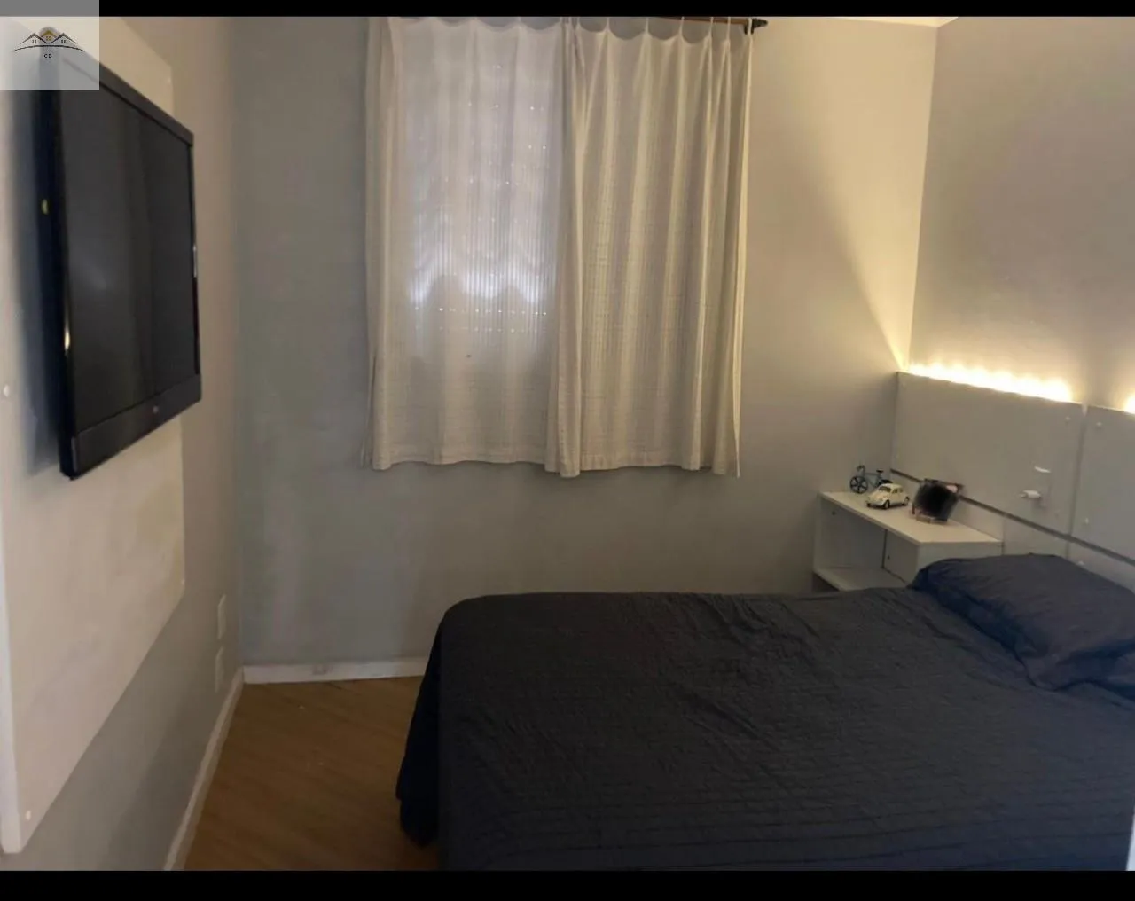 Imagem Apartamento à venda no Pq. São Vicente em Mauá 2 dorm. 1 vg 62m² com sacada