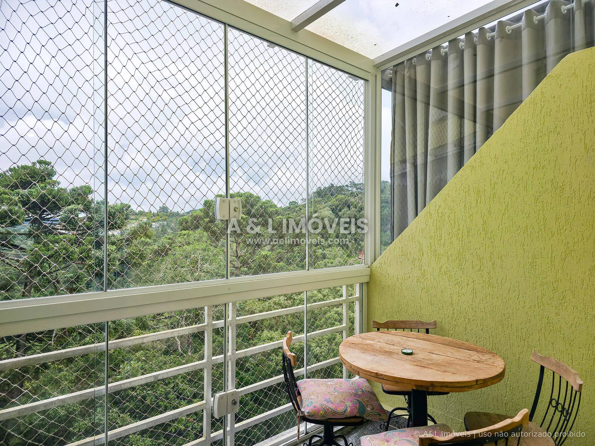 Imagem Apartamento Duplex Morro do Elefante | Vista para o Vale, Mobiliado
