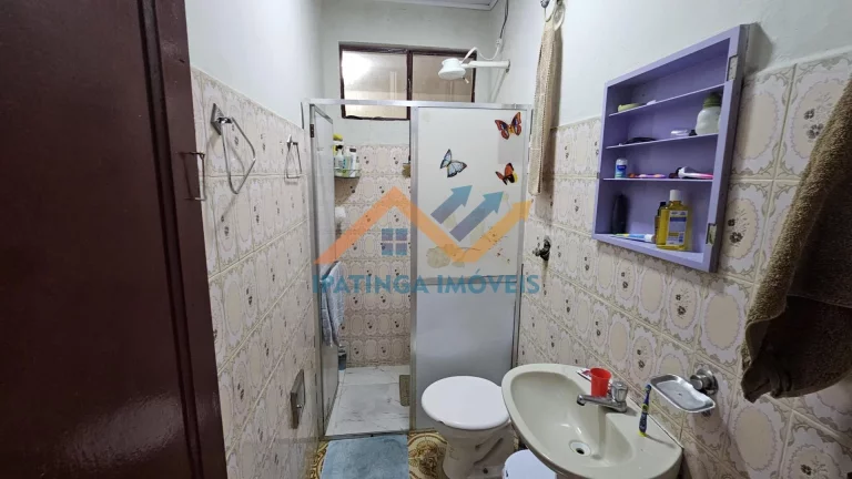 Imagem Casa à Venda em Imbaúbas, Ipatinga: 3 Dormitórios por R$780k