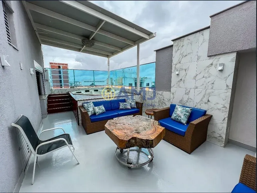 Imagem Apartamento Duplex à venda no Setor Central - Carmelita