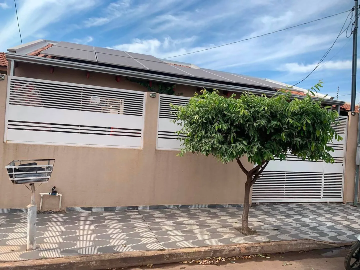 Foto do imóvel CASA 3 QUARTOS RESIDENCIAL AGUAS CLARAS em Rua 7