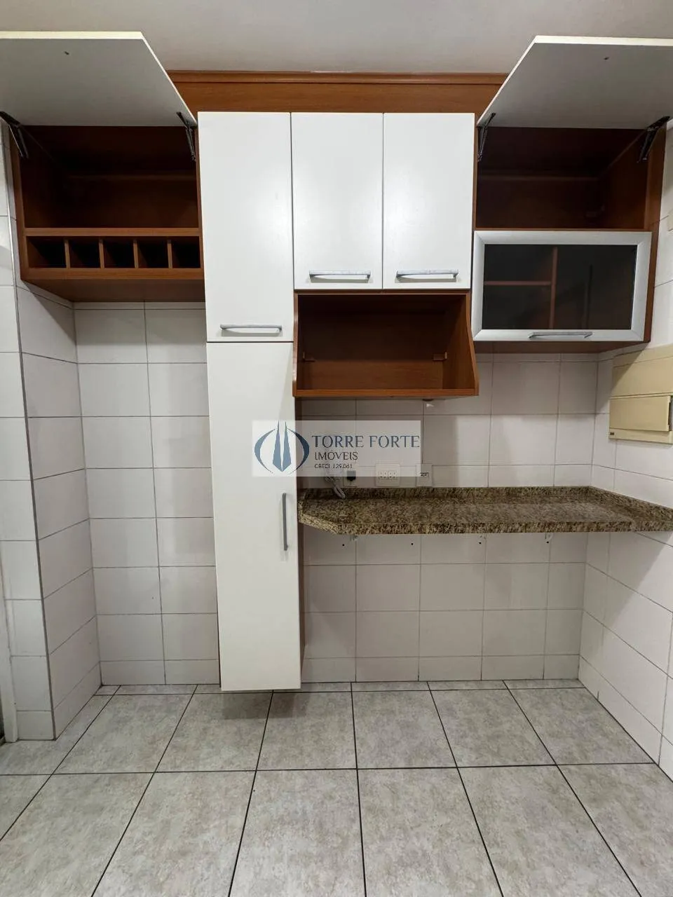 Imagem Ótimo apartamento 82m² 3 dormitórios sendo 2 suítes 2 vagas na Vl. Prudente