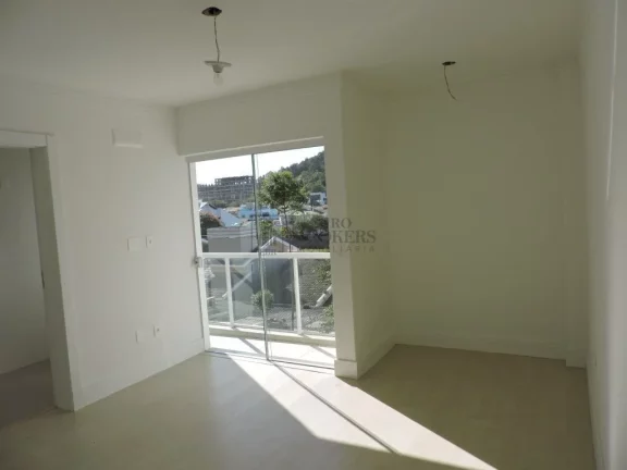 Imagem Casa geminada de 03 quartos no bairro Praia dos Amores