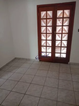 Imagem Sobrado Venda em Rua Fechada com segurança
