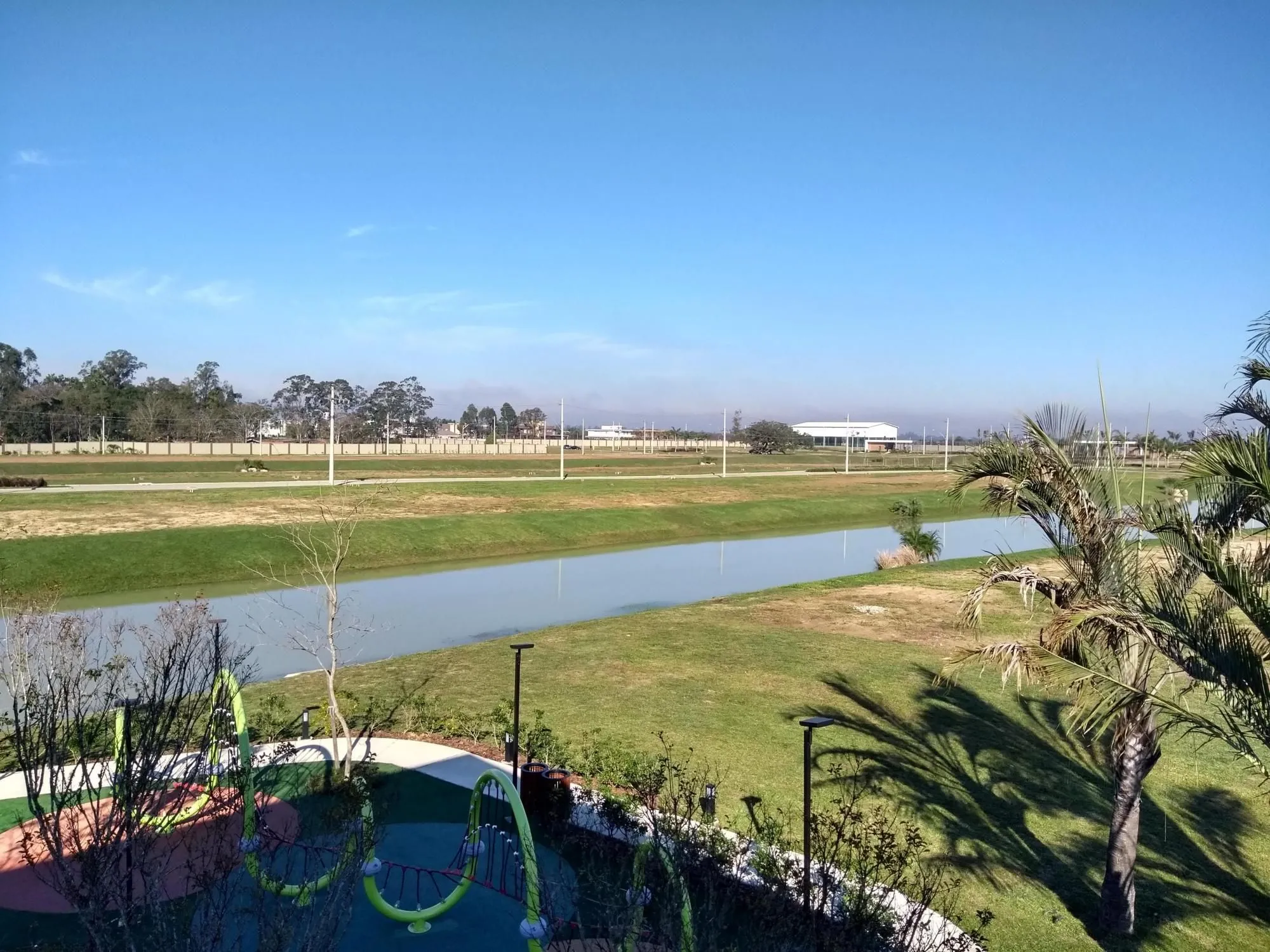 Imagem Terreno em condominio fechado