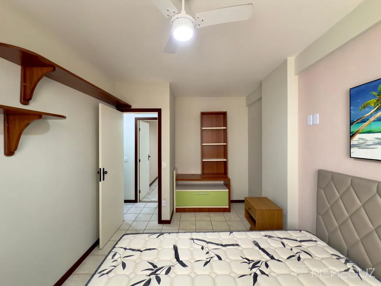 Imagem Exclusivo: Apartamento mobiliado, 3 quartos e DCE, na melhor localização da Praia do Morro.