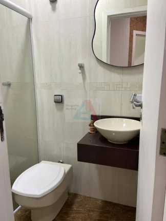 Imagem LINDO SOBRADO EM CONDOMÍNIO - VENDIDO COMO ESTÁ NAS FOTOS!