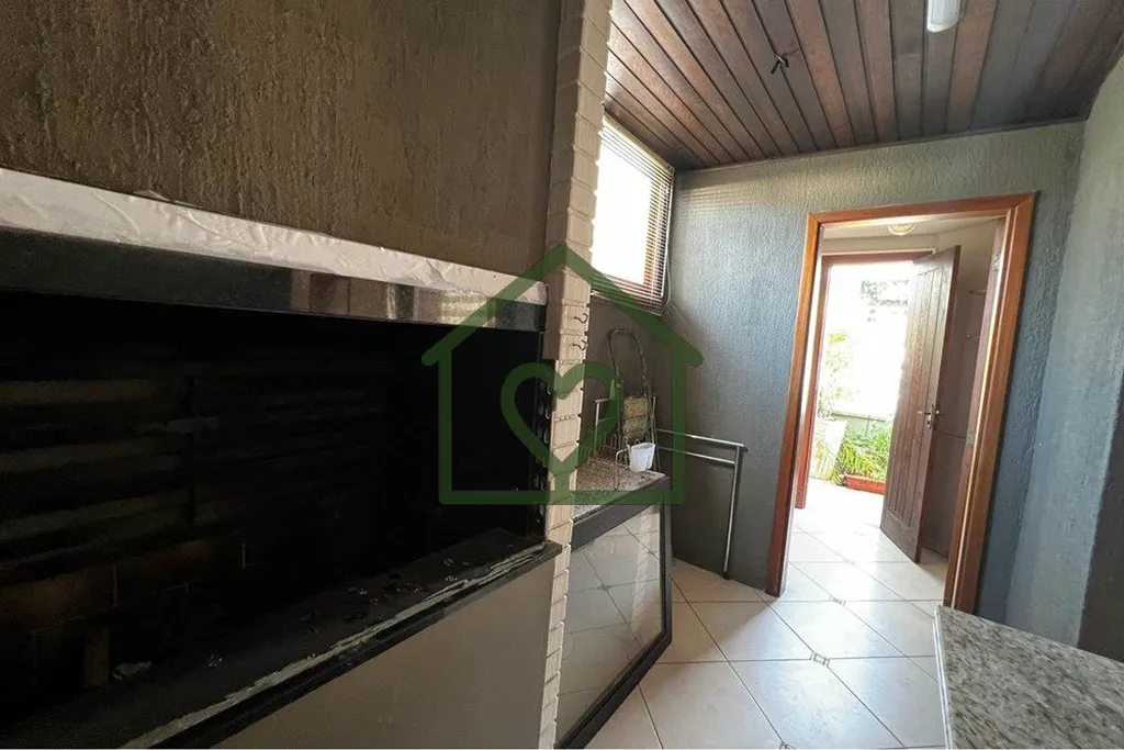 Imagem Descubra a elegância inigualável desta espetacular cobertura desocupada localizada no prestigiado ...