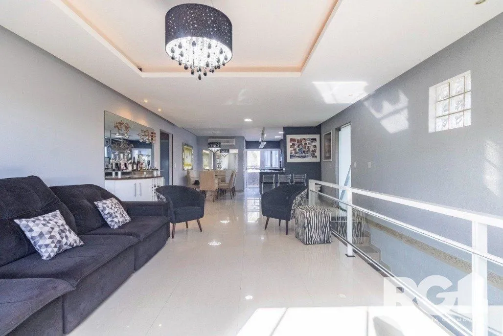Imagem Casa térrea com 3 dormitórios, suíte e espaço gourmet.