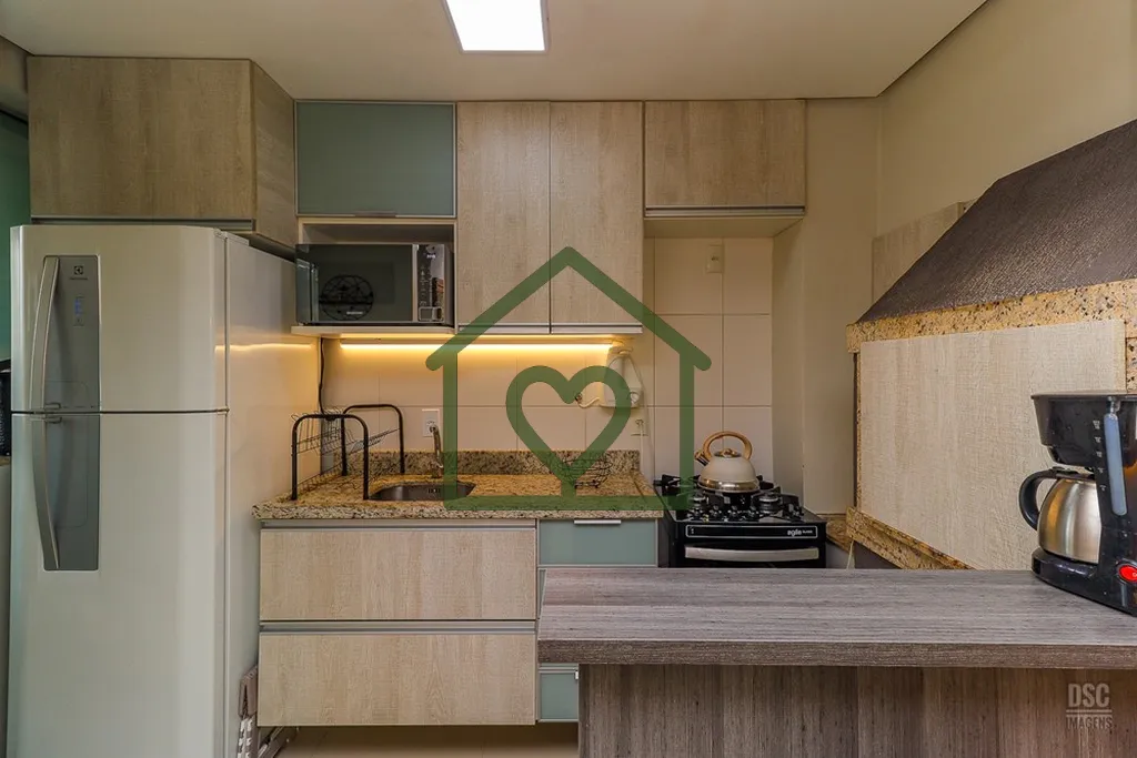 Imagem Apartamento de 2 dormitórios com 2 vagas e depósito no bairro Higienópolis

Apartamento com 65m²...