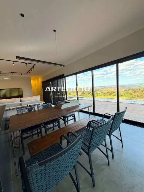 Imagem Chácara à venda em Franca, Residencial Villaggio San Rafaello, com 2 quartos, 189m2