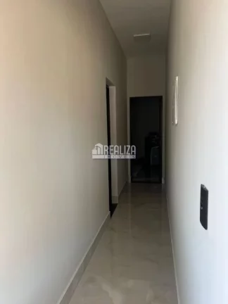 Imagem Casa à venda no Jardim Maracanã, Uberaba: 1 suíte, móveis planejados