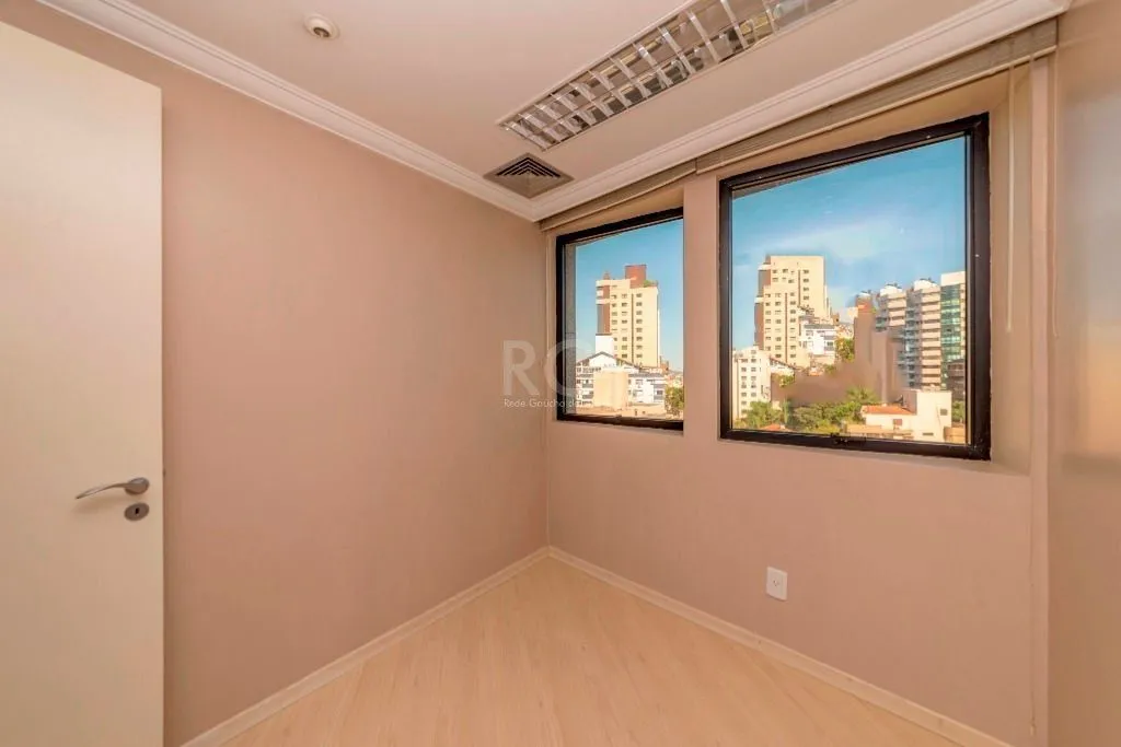 Imagem Conjunto Comercial de 129,57m2 nas Três Figueiras para comprar