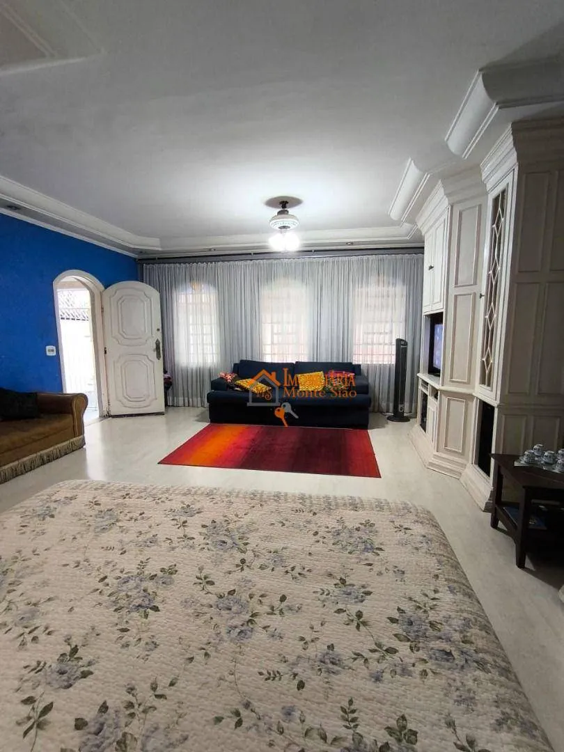 Imagem Sobrado com 3 dormitórios à venda, 171 m² por R$ 849.000,00 - Jardim Santa Mena - Guarulhos/SP
