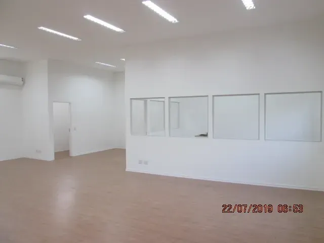 Imagem Galpão para Alugar, 446 m² em Vila Anastácio - São Paulo
