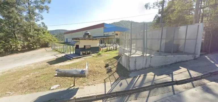 Imagem Galpão com 7500m2 em Barueri